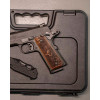 Plaquettes bois PT1911 Flower logo Taurus — vue 2