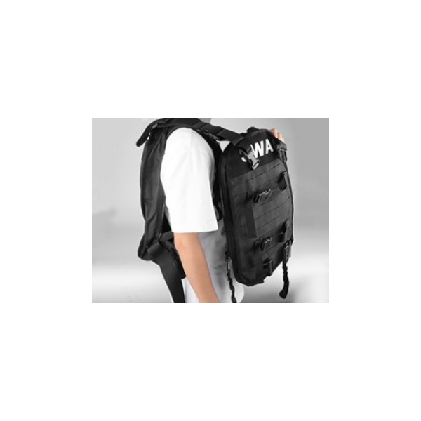 Sac à dos transformable en gilet noir — vue 2