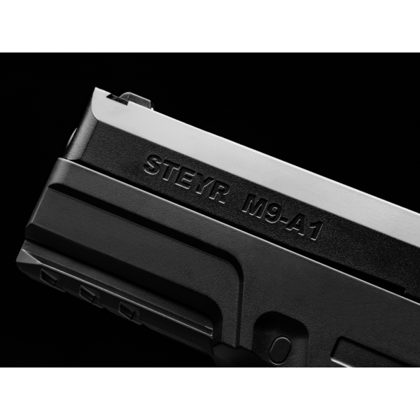 Réplique de poing CO2 Steyr M9-A1 NBB — vue 2