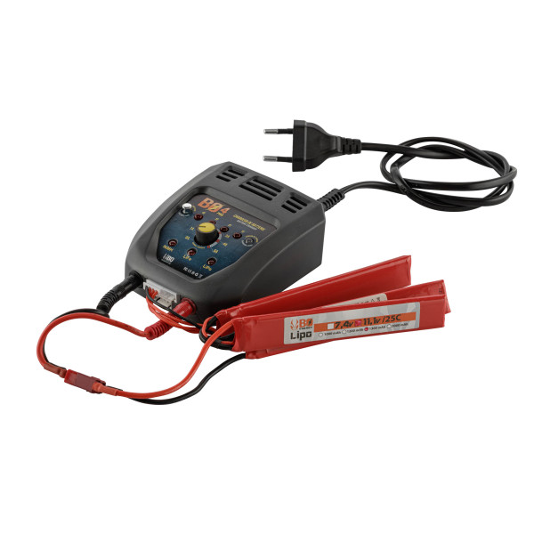Chargeur de batterie LiPo / LiFe / NiMh — vue 4