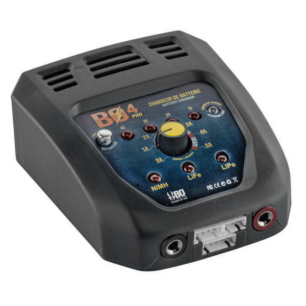 Chargeur de batterie LiPo / LiFe / NiMh — vue 9