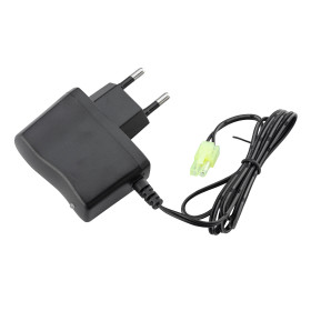 Chargeur de batterie NiMh automatique — vue 2